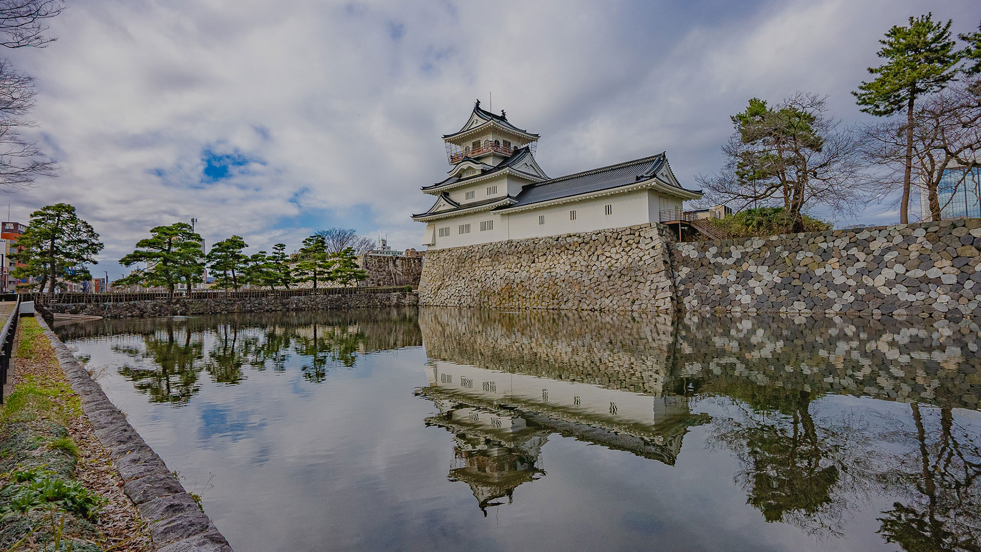 富山城